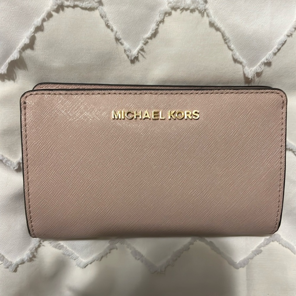 Michael Kors blush pink wallet